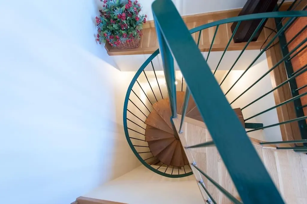 Apartament Amazing Penthouse In Triana With Jacuzzi Centro Sewilla